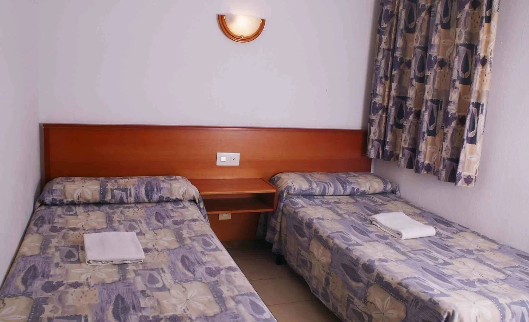 Almonsa Playa Apartment Salou